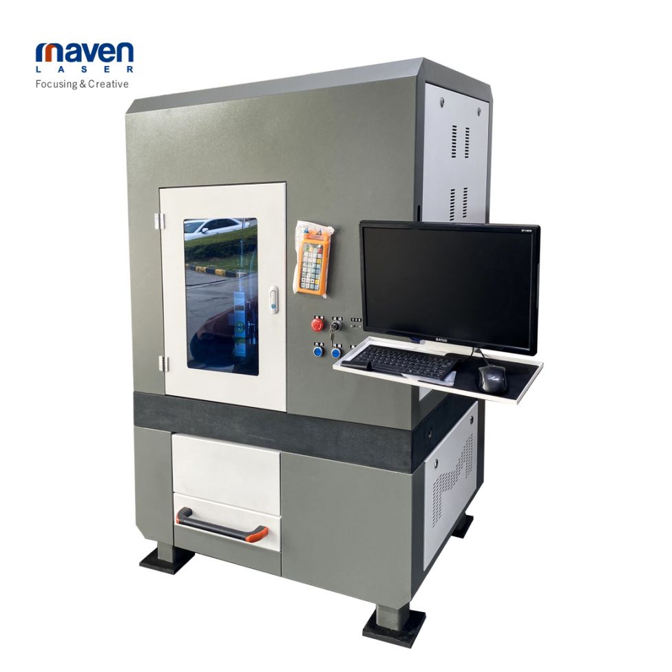 Fiber-Laser-Cutting-Machine04