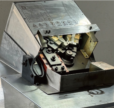 Semiconductor Bracelet Welder